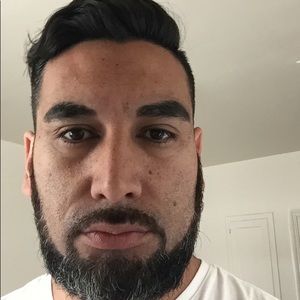 Meet your Posher, Eduardo